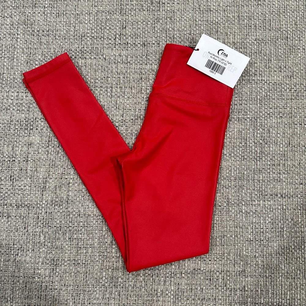 Zyia Red Metallic Lnt Hi Rise 7/8 24" (NWT)